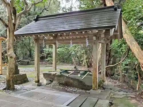 須須神社の手水舎