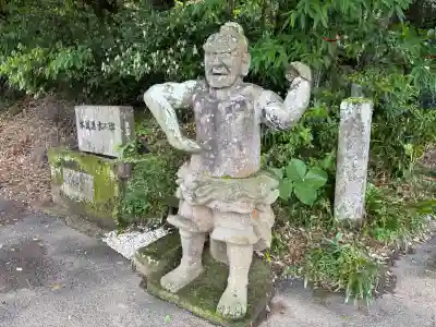 霧島岑神社の{uncategorized: "未分類", other: "その他", undefined: "問題あり", building: "その他建物", grave: "お墓", sacred_gate: "鳥居", guardian: "狛犬", statue: "像", buddha: "仏像", history: "歴史", nature: "自然", garden: "庭園", animal: "動物", pagoda: "塔", temizu: "手水舎", mountain_gate: "山門・神門", sanctuary: "本殿・本堂", subordinate: "末社・摂社", art: "芸術", scenery: "景色", jizo: "地蔵", ema: "絵馬", goshuin: "御朱印", omikuji: "おみくじ", items: "授与品その他", amulet: "お守り", goshuincho: "御朱印帳", eats: "食事", festival: "お祭り", votive_dance: "神楽", shichigosan: "七五三参", wedding: "結婚式", experience: "体験その他", initially: "初詣", around: "周辺", anti_infection: "感染症対策"}
