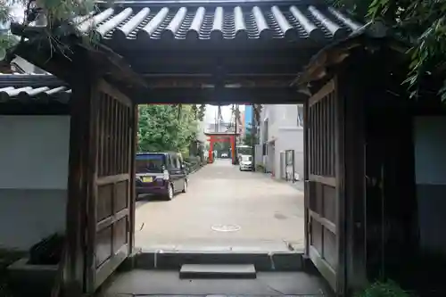 漢國神社の山門・神門