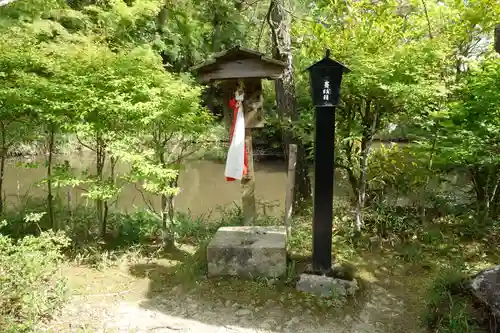 鍬山神社の末社