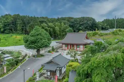 威徳院 極楽寺の本殿・本堂