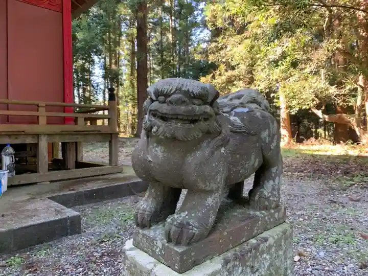 八幡神社の狛犬