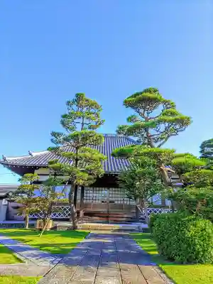 宝国寺の本殿・本堂