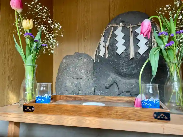 猿江神社の{uncategorized: "未分類", other: "その他", undefined: "問題あり", building: "その他建物", grave: "お墓", sacred_gate: "鳥居", guardian: "狛犬", statue: "像", buddha: "仏像", history: "歴史", nature: "自然", garden: "庭園", animal: "動物", pagoda: "塔", temizu: "手水舎", mountain_gate: "山門・神門", sanctuary: "本殿・本堂", subordinate: "末社・摂社", art: "芸術", scenery: "景色", jizo: "地蔵", ema: "絵馬", goshuin: "御朱印", omikuji: "おみくじ", items: "授与品その他", amulet: "お守り", goshuincho: "御朱印帳", eats: "食事", festival: "お祭り", votive_dance: "神楽", shichigosan: "七五三参", wedding: "結婚式", experience: "体験その他", initially: "初詣", around: "周辺", anti_infection: "感染症対策"}