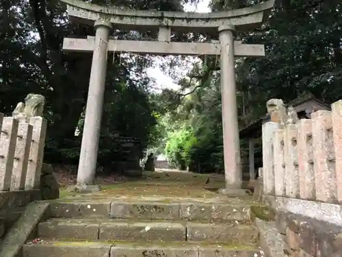 香山神社の鳥居