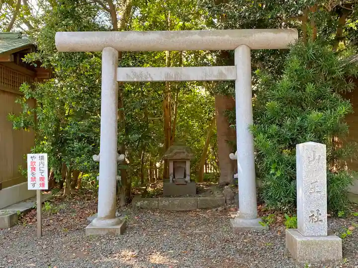 皇大神宮(烏森神社)の末社・摂社