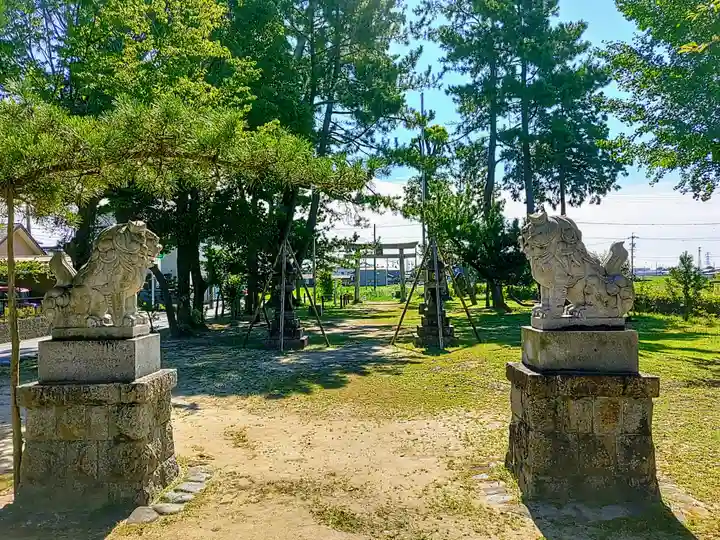 八幡社(東保八幡社)の狛犬