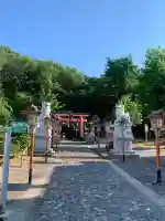 高山稲荷神社の{uncategorized: "未分類", other: "その他", undefined: "問題あり", building: "その他建物", grave: "お墓", sacred_gate: "鳥居", guardian: "狛犬", statue: "像", buddha: "仏像", history: "歴史", nature: "自然", garden: "庭園", animal: "動物", pagoda: "塔", temizu: "手水舎", mountain_gate: "山門・神門", sanctuary: "本殿・本堂", subordinate: "末社・摂社", art: "芸術", scenery: "景色", jizo: "地蔵", ema: "絵馬", goshuin: "御朱印", omikuji: "おみくじ", items: "授与品その他", amulet: "お守り", goshuincho: "御朱印帳", eats: "食事", festival: "お祭り", votive_dance: "神楽", shichigosan: "七五三参", wedding: "結婚式", experience: "体験その他", initially: "初詣", around: "周辺", anti_infection: "感染症対策"}