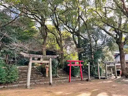 岡崎八幡宮の鳥居