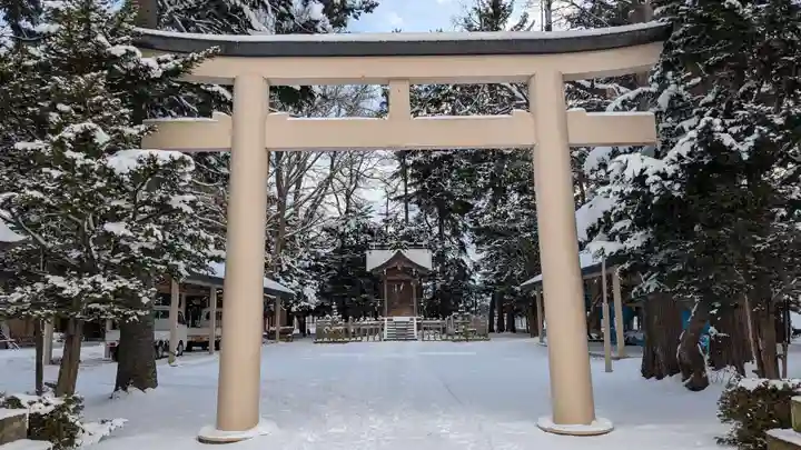 顕勲神社(旭川神社)の鳥居