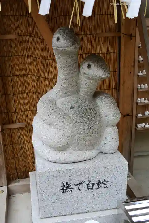 蛇窪神社の狛犬