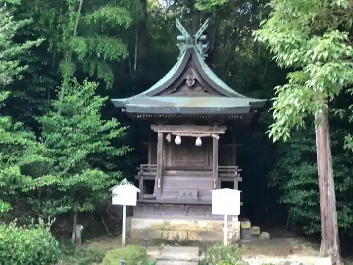 白國神社の末社・摂社