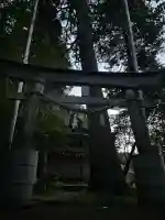 岩上神社の{uncategorized: "未分類", other: "その他", undefined: "問題あり", building: "その他建物", grave: "お墓", sacred_gate: "鳥居", guardian: "狛犬", statue: "像", buddha: "仏像", history: "歴史", nature: "自然", garden: "庭園", animal: "動物", pagoda: "塔", temizu: "手水舎", mountain_gate: "山門・神門", sanctuary: "本殿・本堂", subordinate: "末社・摂社", art: "芸術", scenery: "景色", jizo: "地蔵", ema: "絵馬", goshuin: "御朱印", omikuji: "おみくじ", items: "授与品その他", amulet: "お守り", goshuincho: "御朱印帳", eats: "食事", festival: "お祭り", votive_dance: "神楽", shichigosan: "七五三参", wedding: "結婚式", experience: "体験その他", initially: "初詣", around: "周辺", anti_infection: "感染症対策"}