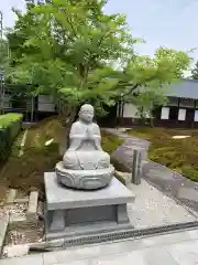 御誕生寺（猫寺）(福井県)