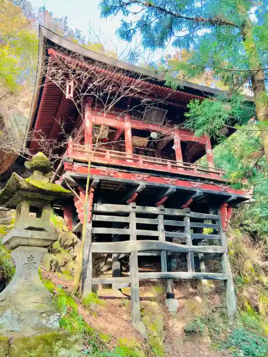 岩井堂(圓融寺境外観音堂)の{uncategorized: "未分類", other: "その他", undefined: "問題あり", building: "その他建物", grave: "お墓", sacred_gate: "鳥居", guardian: "狛犬", statue: "像", buddha: "仏像", history: "歴史", nature: "自然", garden: "庭園", animal: "動物", pagoda: "塔", temizu: "手水舎", mountain_gate: "山門・神門", sanctuary: "本殿・本堂", subordinate: "末社・摂社", art: "芸術", scenery: "景色", jizo: "地蔵", ema: "絵馬", goshuin: "御朱印", omikuji: "おみくじ", items: "授与品その他", amulet: "お守り", goshuincho: "御朱印帳", eats: "食事", festival: "お祭り", votive_dance: "神楽", shichigosan: "七五三参", wedding: "結婚式", experience: "体験その他", initially: "初詣", around: "周辺", anti_infection: "感染症対策"}