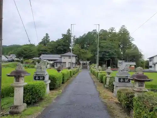 立志神社の建物その他