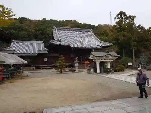 金泉寺の本殿・本堂