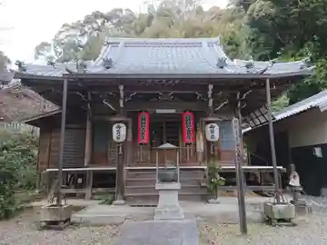 高隆寺の本殿・本堂