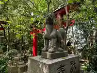 白郷稲荷神社の狛犬