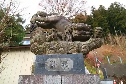 石都々古和気神社の狛犬