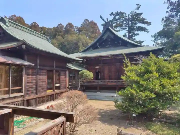 青葉神社の{uncategorized: "未分類", other: "その他", undefined: "問題あり", building: "その他建物", grave: "お墓", sacred_gate: "鳥居", guardian: "狛犬", statue: "像", buddha: "仏像", history: "歴史", nature: "自然", garden: "庭園", animal: "動物", pagoda: "塔", temizu: "手水舎", mountain_gate: "山門・神門", sanctuary: "本殿・本堂", subordinate: "末社・摂社", art: "芸術", scenery: "景色", jizo: "地蔵", ema: "絵馬", goshuin: "御朱印", omikuji: "おみくじ", items: "授与品その他", amulet: "お守り", goshuincho: "御朱印帳", eats: "食事", festival: "お祭り", votive_dance: "神楽", shichigosan: "七五三参", wedding: "結婚式", experience: "体験その他", initially: "初詣", around: "周辺", anti_infection: "感染症対策"}