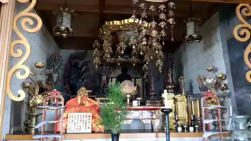 高野寺の本殿・本堂