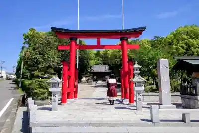 八柱社の{uncategorized: "未分類", other: "その他", undefined: "問題あり", building: "その他建物", grave: "お墓", sacred_gate: "鳥居", guardian: "狛犬", statue: "像", buddha: "仏像", history: "歴史", nature: "自然", garden: "庭園", animal: "動物", pagoda: "塔", temizu: "手水舎", mountain_gate: "山門・神門", sanctuary: "本殿・本堂", subordinate: "末社・摂社", art: "芸術", scenery: "景色", jizo: "地蔵", ema: "絵馬", goshuin: "御朱印", omikuji: "おみくじ", items: "授与品その他", amulet: "お守り", goshuincho: "御朱印帳", eats: "食事", festival: "お祭り", votive_dance: "神楽", shichigosan: "七五三参", wedding: "結婚式", experience: "体験その他", initially: "初詣", around: "周辺", anti_infection: "感染症対策"}