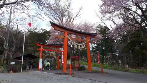 虻田神社の鳥居