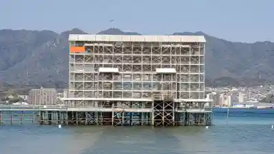 厳島神社の鳥居