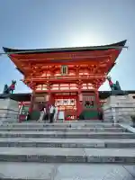伏見稲荷大社の{uncategorized: "未分類", other: "その他", undefined: "問題あり", building: "その他建物", grave: "お墓", sacred_gate: "鳥居", guardian: "狛犬", statue: "像", buddha: "仏像", history: "歴史", nature: "自然", garden: "庭園", animal: "動物", pagoda: "塔", temizu: "手水舎", mountain_gate: "山門・神門", sanctuary: "本殿・本堂", subordinate: "末社・摂社", art: "芸術", scenery: "景色", jizo: "地蔵", ema: "絵馬", goshuin: "御朱印", omikuji: "おみくじ", items: "授与品その他", amulet: "お守り", goshuincho: "御朱印帳", eats: "食事", festival: "お祭り", votive_dance: "神楽", shichigosan: "七五三参", wedding: "結婚式", experience: "体験その他", initially: "初詣", around: "周辺", anti_infection: "感染症対策"}