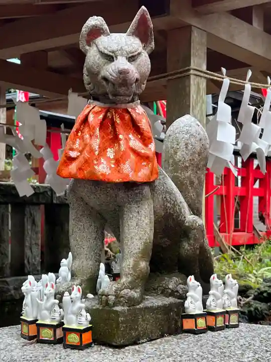 佐助稲荷神社の狛犬