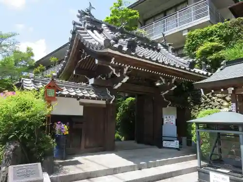 犬山寂光院の山門