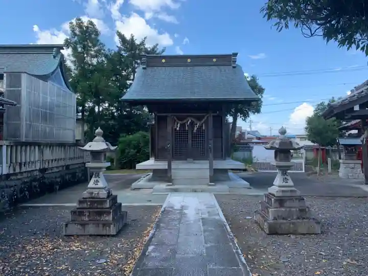 八幡神社の本殿・本堂
