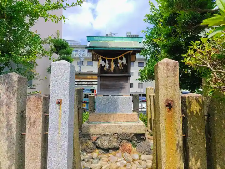 三狐神社の本殿・本堂