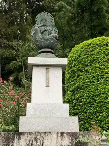 元三大師安楽寺の像