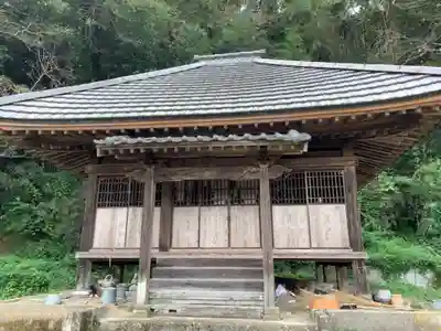 降伏寺の本殿・本堂