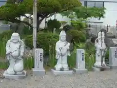 本増寺の像