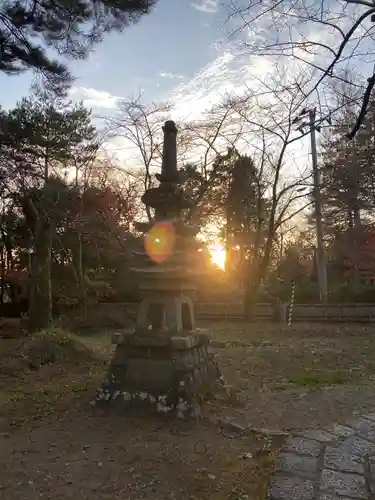 青葉神社の塔