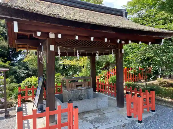 建勲神社の手水舎