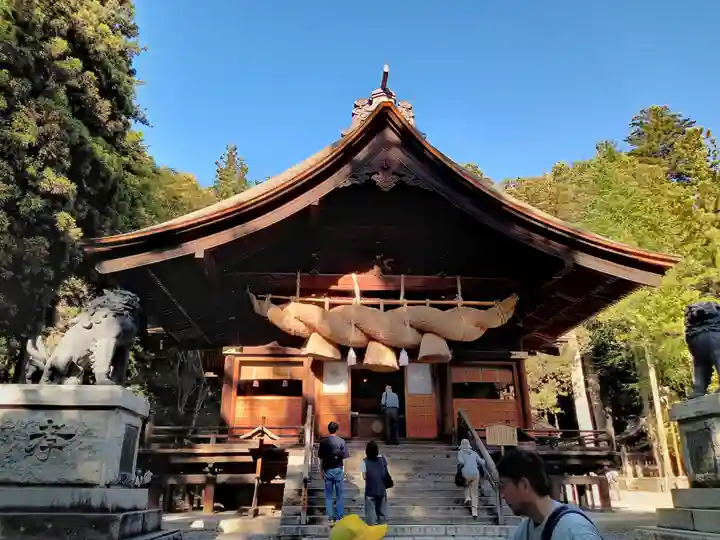 諏訪大社下社秋宮(長野県)