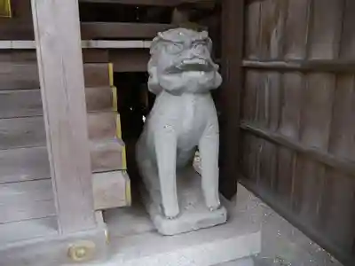 氣比神宮の狛犬