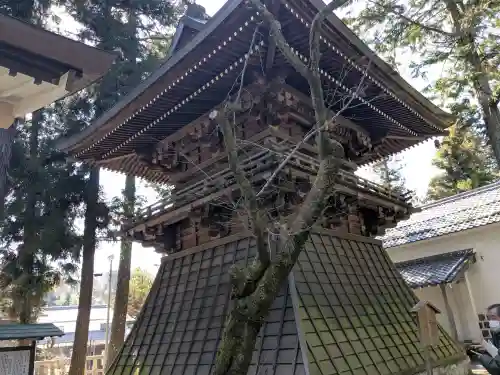 多賀大社の{uncategorized: "未分類", other: "その他", undefined: "問題あり", building: "その他建物", grave: "お墓", sacred_gate: "鳥居", guardian: "狛犬", statue: "像", buddha: "仏像", history: "歴史", nature: "自然", garden: "庭園", animal: "動物", pagoda: "塔", temizu: "手水舎", mountain_gate: "山門・神門", sanctuary: "本殿・本堂", subordinate: "末社・摂社", art: "芸術", scenery: "景色", jizo: "地蔵", ema: "絵馬", goshuin: "御朱印", omikuji: "おみくじ", items: "授与品その他", amulet: "お守り", goshuincho: "御朱印帳", eats: "食事", festival: "お祭り", votive_dance: "神楽", shichigosan: "七五三参", wedding: "結婚式", experience: "体験その他", initially: "初詣", around: "周辺", anti_infection: "感染症対策"}