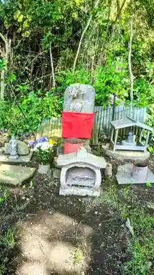 横戸元池辨天宮の地蔵