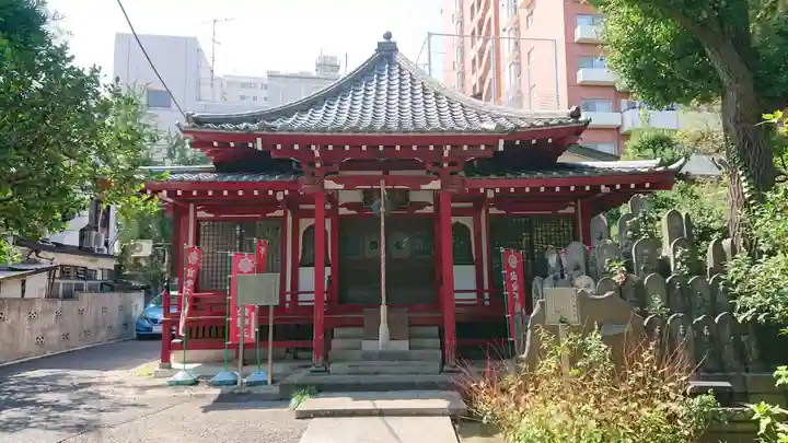 願行寺の本殿・本堂