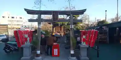 成田山深川不動堂(新勝寺東京別院)の末社・摂社