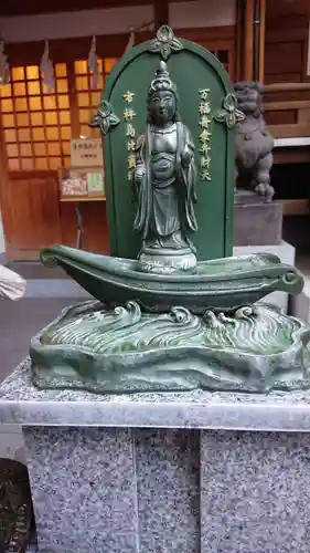 小網神社の仏像