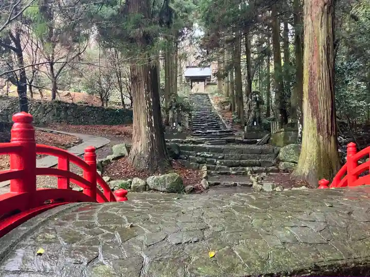 両子寺(大分県)