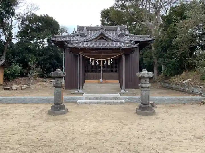 石上神社の本殿・本堂