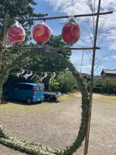 堀出神社の建物その他