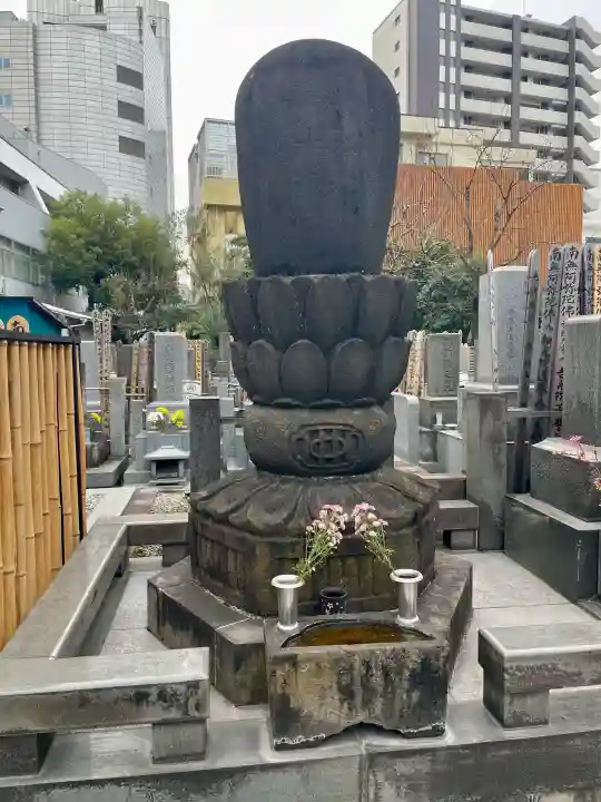 西応寺の{uncategorized: "未分類", other: "その他", undefined: "問題あり", building: "その他建物", grave: "お墓", sacred_gate: "鳥居", guardian: "狛犬", statue: "像", buddha: "仏像", history: "歴史", nature: "自然", garden: "庭園", animal: "動物", pagoda: "塔", temizu: "手水舎", mountain_gate: "山門・神門", sanctuary: "本殿・本堂", subordinate: "末社・摂社", art: "芸術", scenery: "景色", jizo: "地蔵", ema: "絵馬", goshuin: "御朱印", omikuji: "おみくじ", items: "授与品その他", amulet: "お守り", goshuincho: "御朱印帳", eats: "食事", festival: "お祭り", votive_dance: "神楽", shichigosan: "七五三参", wedding: "結婚式", experience: "体験その他", initially: "初詣", around: "周辺", anti_infection: "感染症対策"}